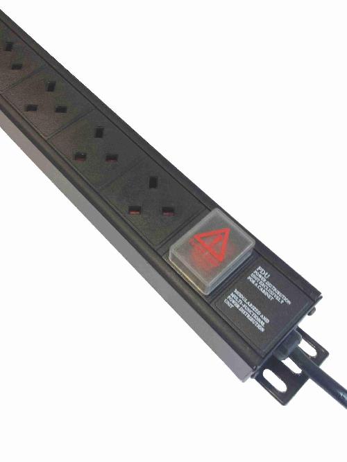 Basic 10-Way Vertical PDU, Input=3meter UK3pin Plug (BS1363), Output=10x UK3pin (BS1363)